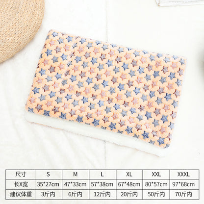 Universal Pet Bed Mat for Cats and Dogs - Thick Blanket